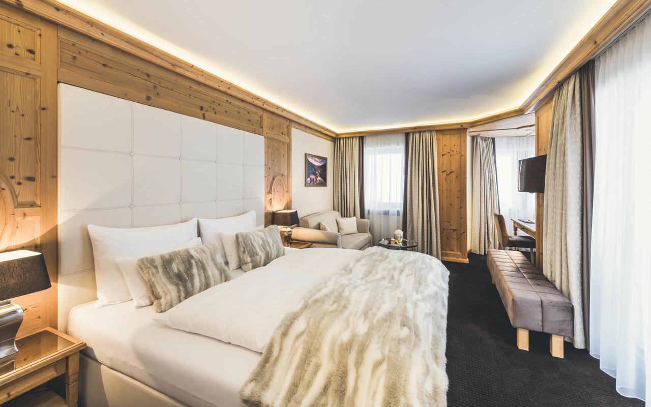 Schlosshotel Ischgl 5 Екстериор снимка