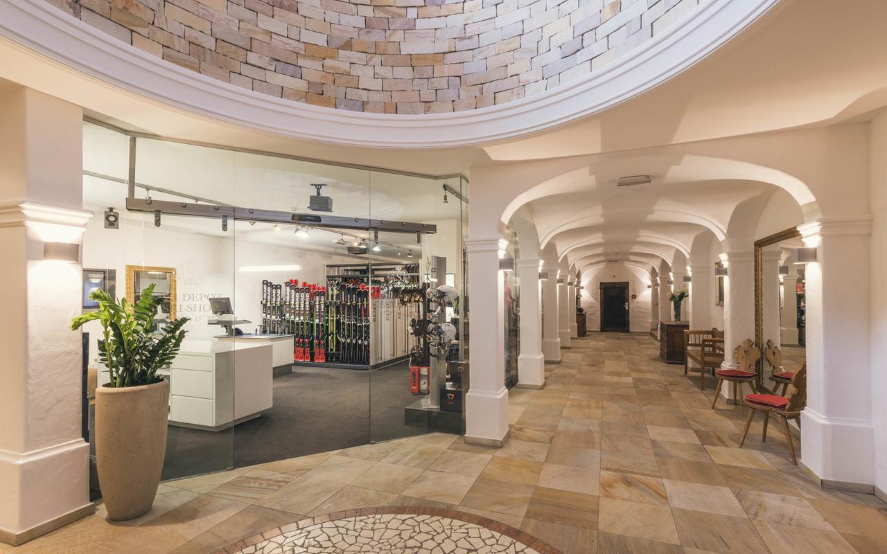Schlosshotel Ischgl 5 Екстериор снимка